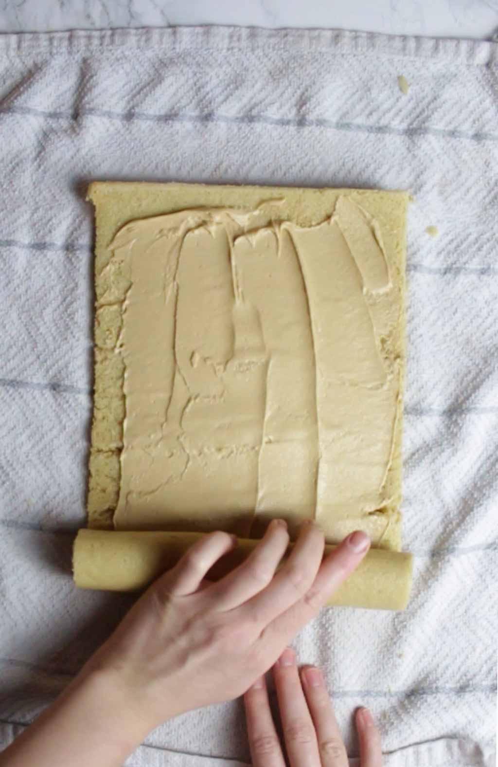 Rolling The Sponge Back Up With Filling