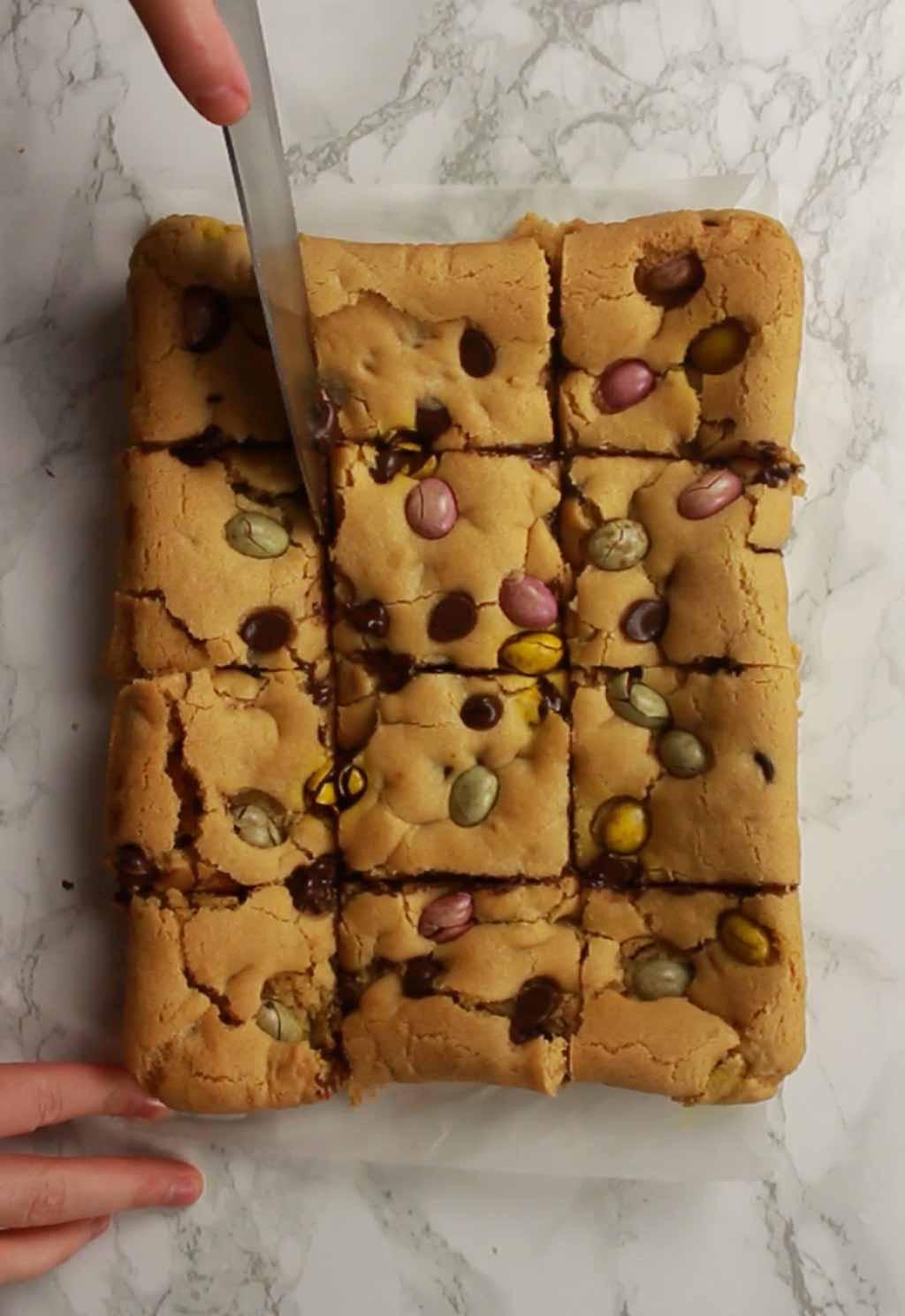 Cutting The Cookie Into Bars