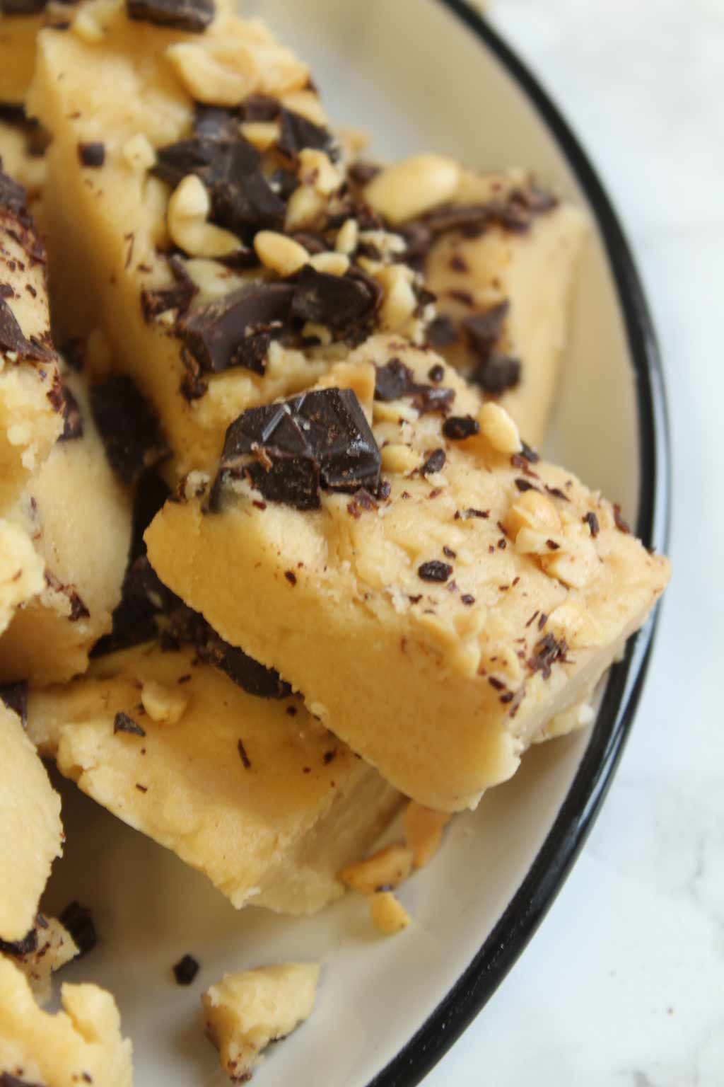 a pile of fudge on a plate