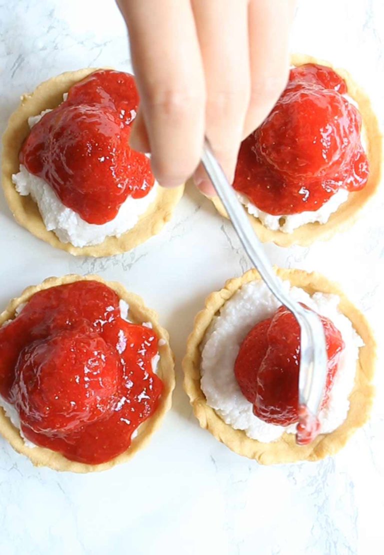 mini strawberry tart recipe
