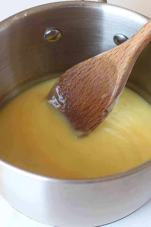 custard in a pot