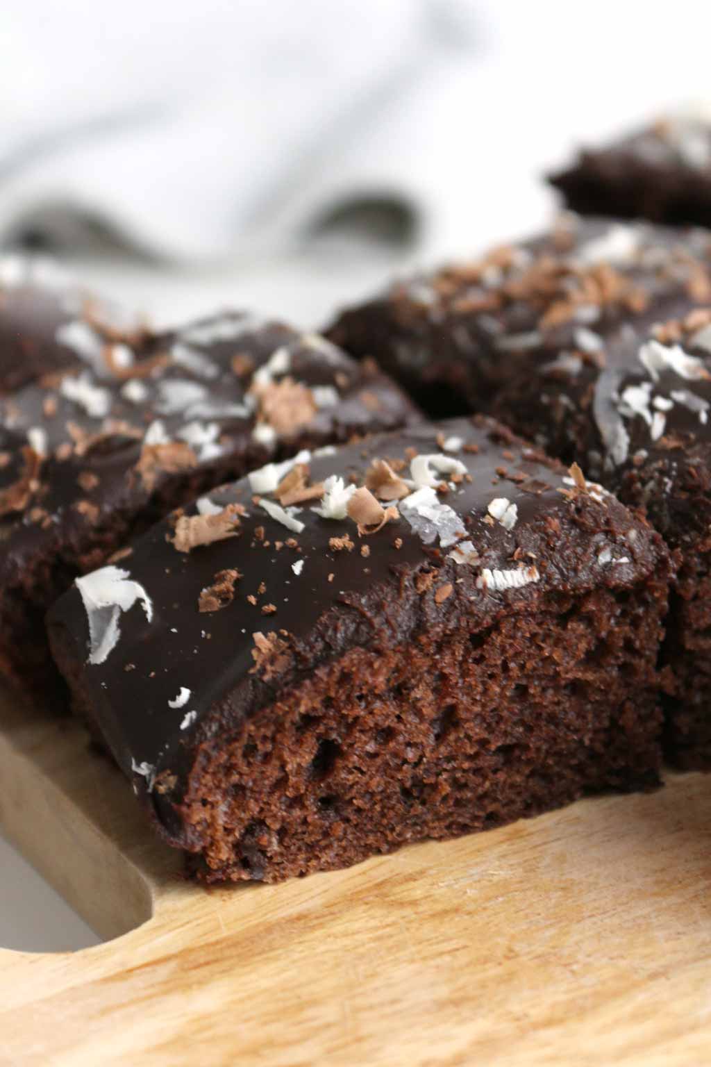 square slices of chocolate cake