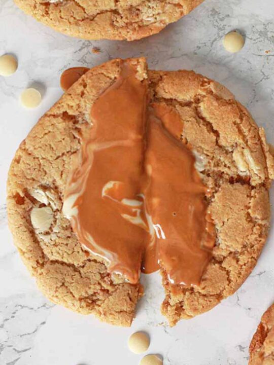 thumbnail of a cookie with melted Biscoff spread filling