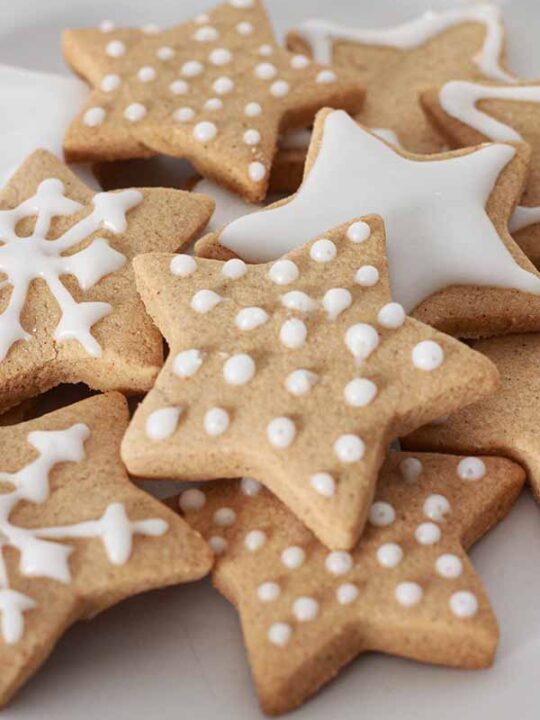 Thumbnail Image Of Vegan Christmas Spiced Cookies On A Plate