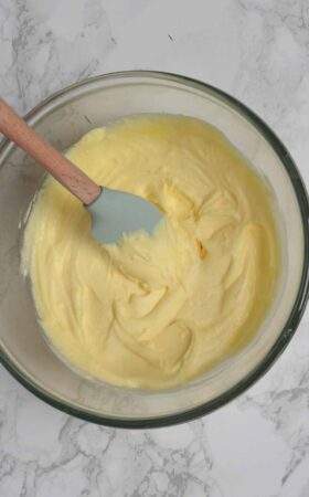 Vegan Lemon Buttercream Frosting - BakedbyClo | Vegan Dessert Blog