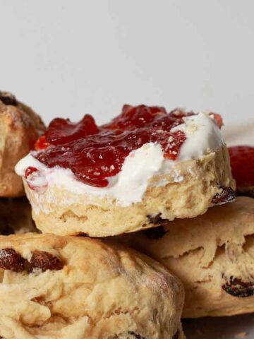 Fruit Scones Thumbnail