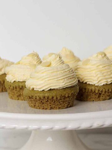 Thumbnail Of Dairy Free Buttercream On Cupcakes
