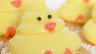 Easter Chick Cupcakes On Cake Stand