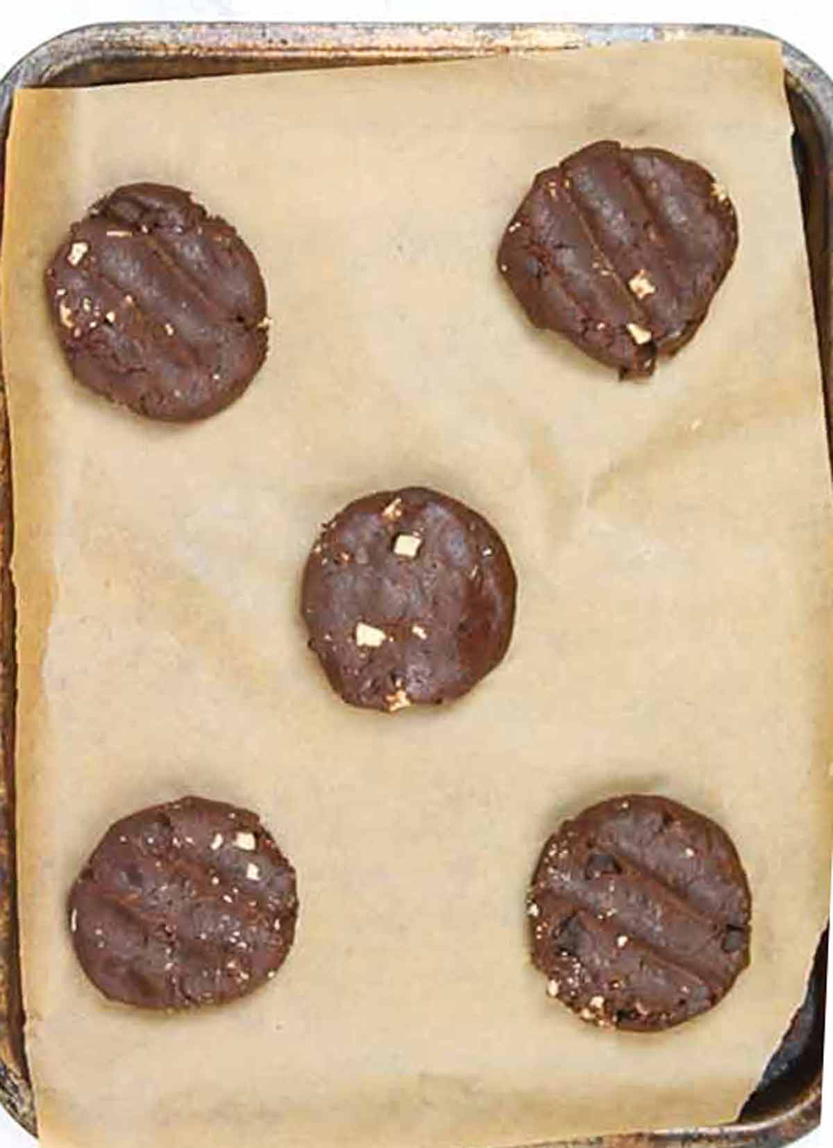 Cookies On Tray Before Baking