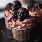 Vegan Blackberry Chocolate Cupcakes