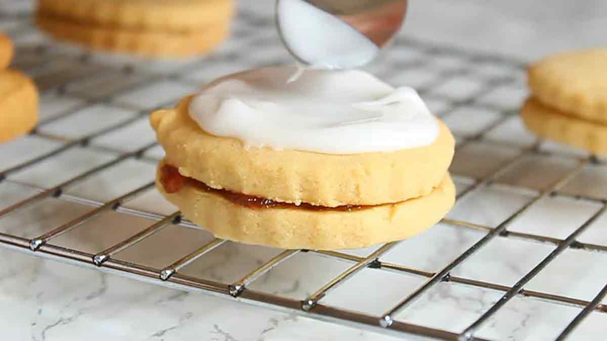 Icing The Sandwich Biscuit On A Wire Rack