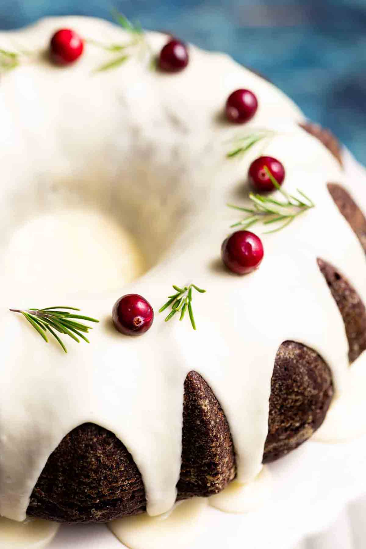 Vegan Gingerbread Cake