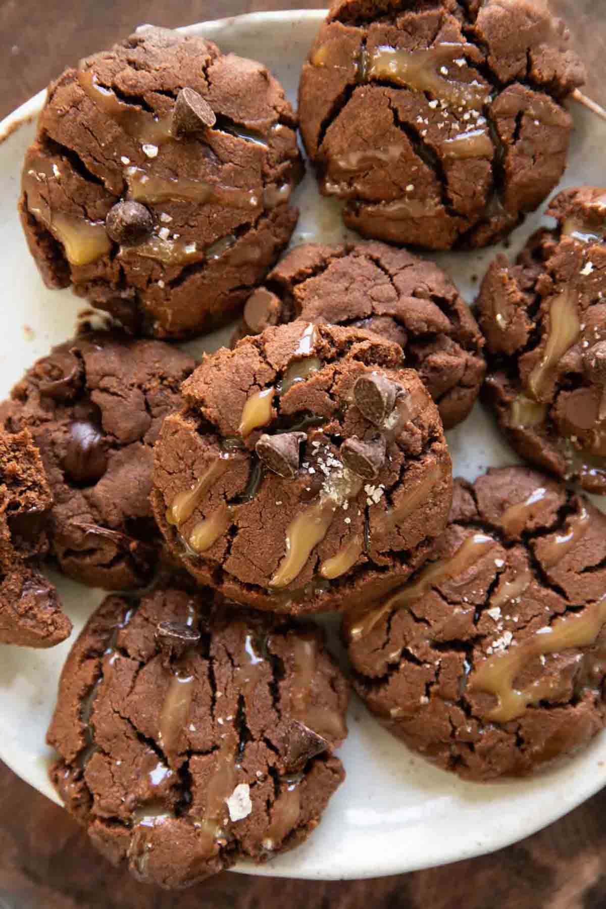 Vegan Salted Caramel Chocolate Cookies