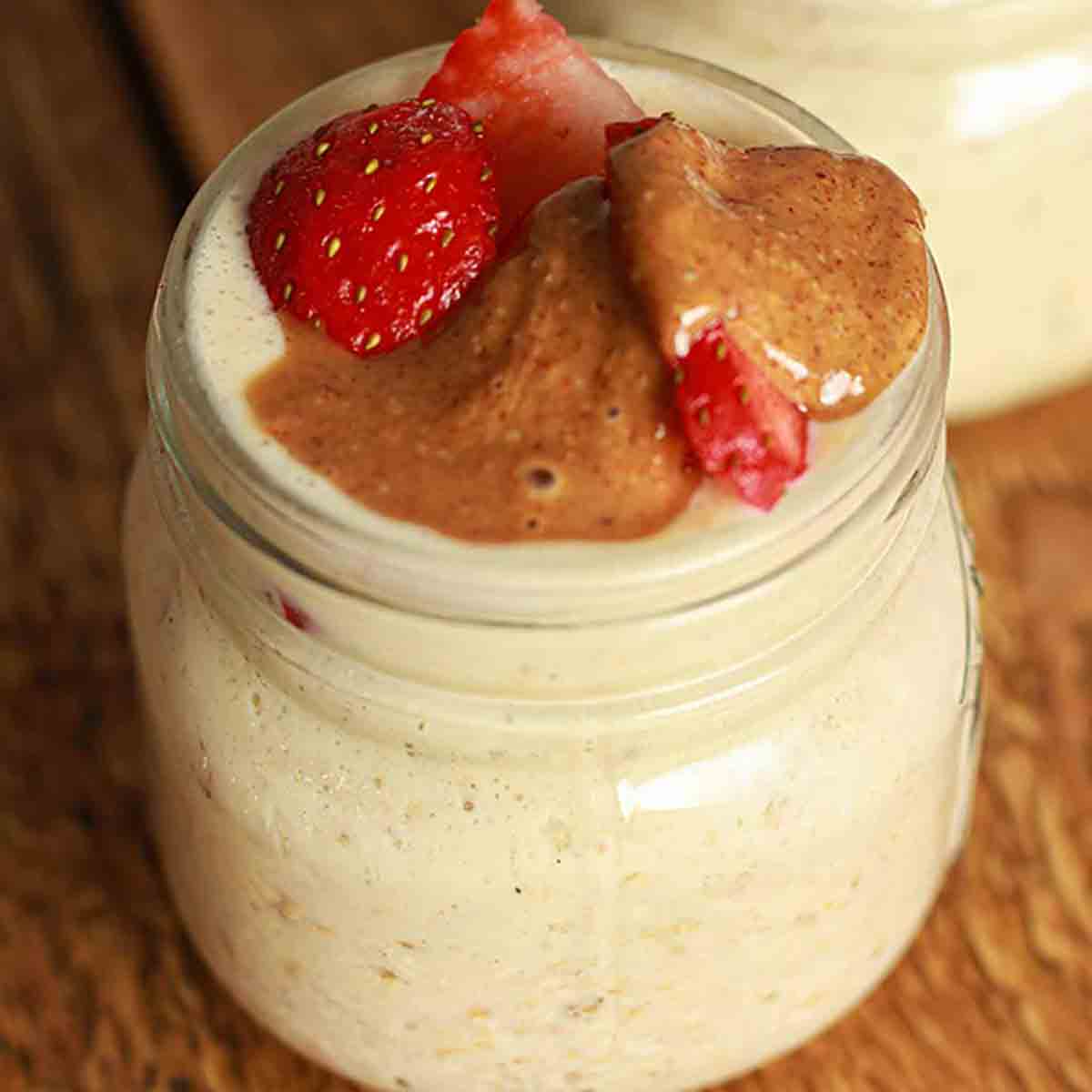 Best Overnight Oats with Almond Milk Recipe with Fresh Fruits