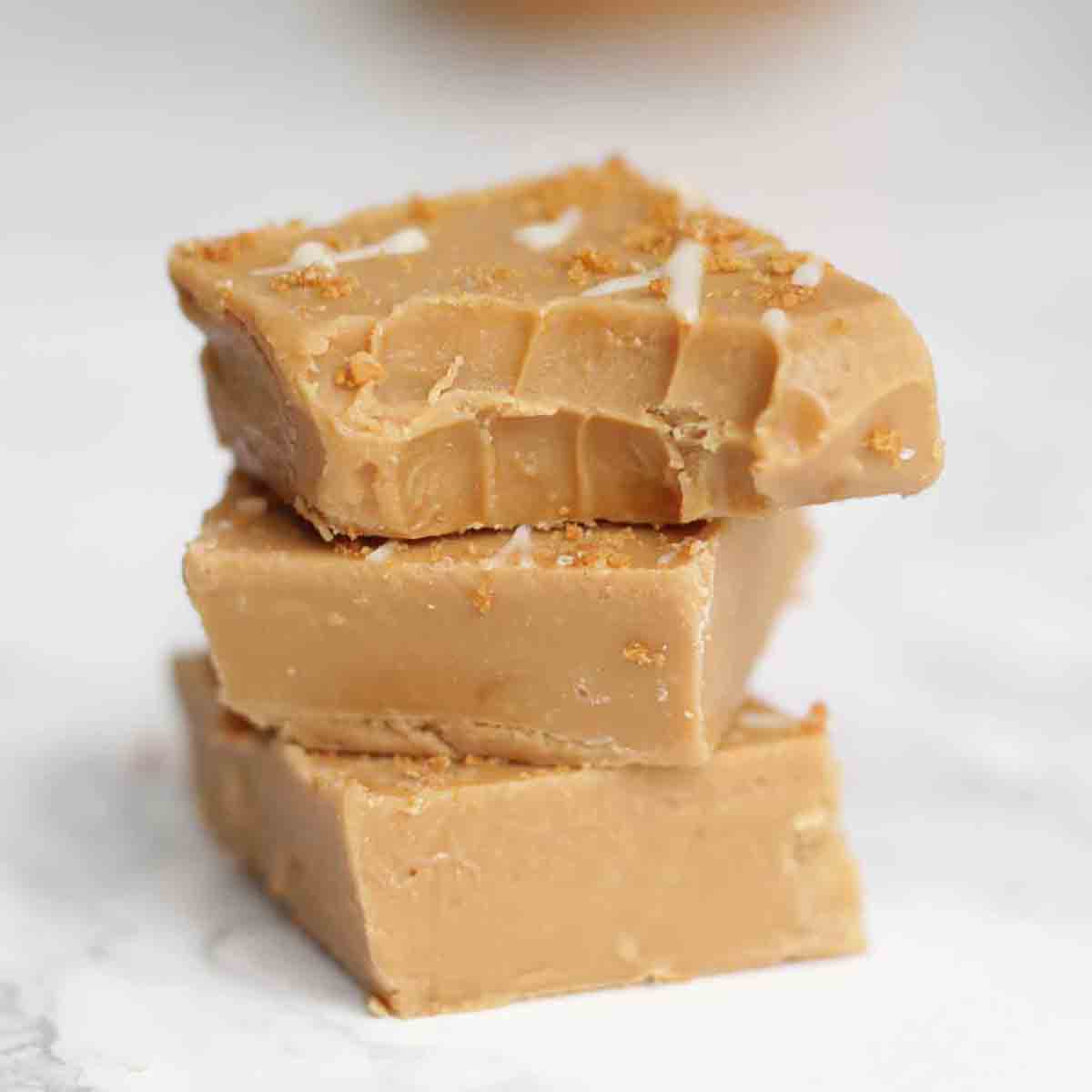 A Stack Of 3 Pieces Of Vegan Biscoff Fudge