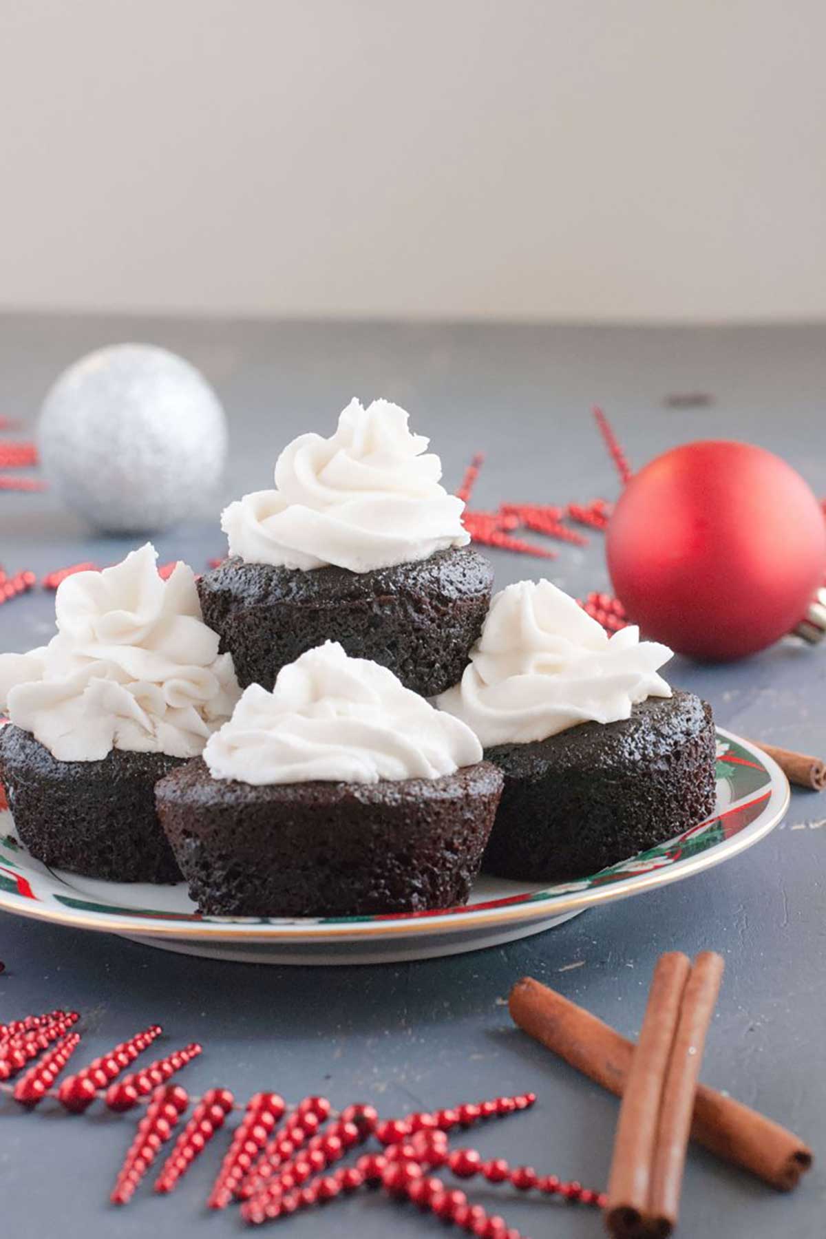 Chocolate Gingerbread Cupcakes
