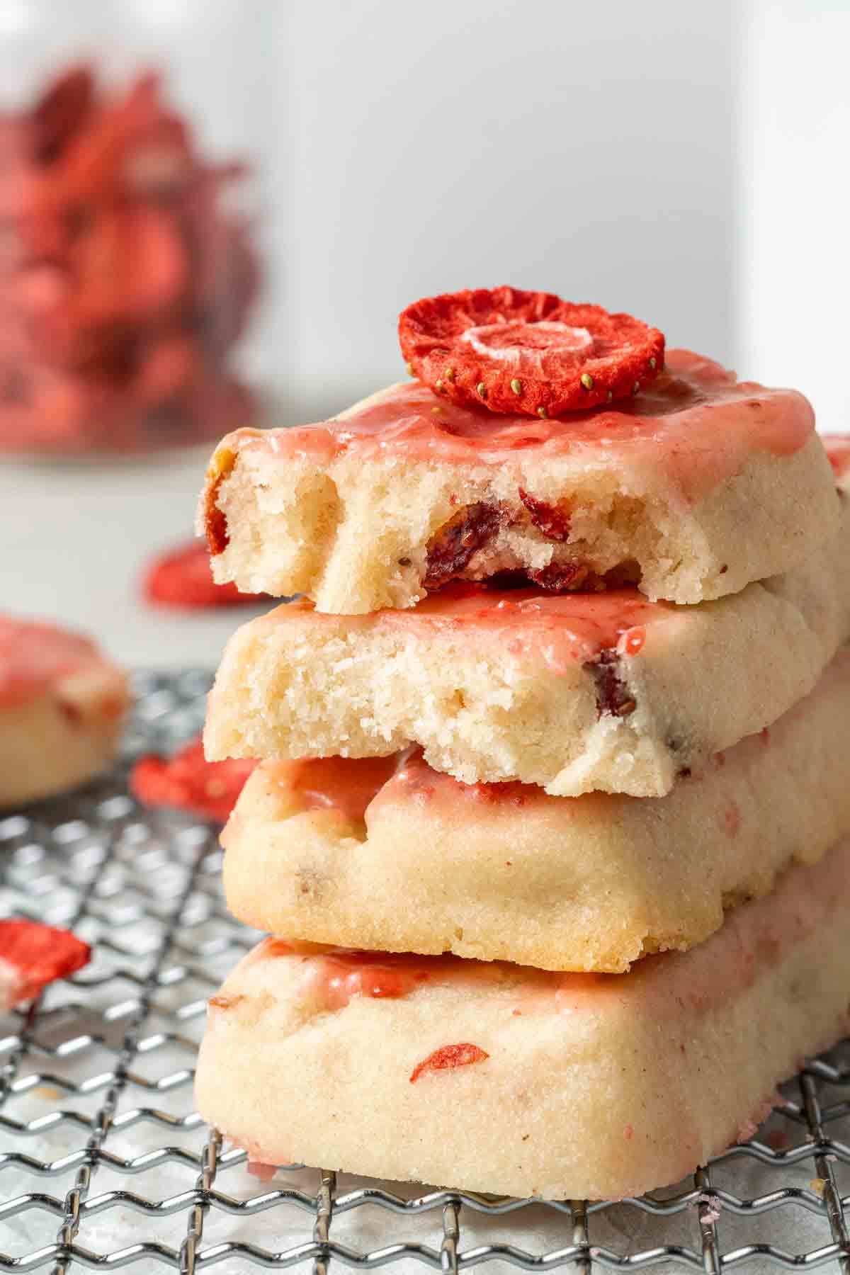Strawberry Shortbread Cookies