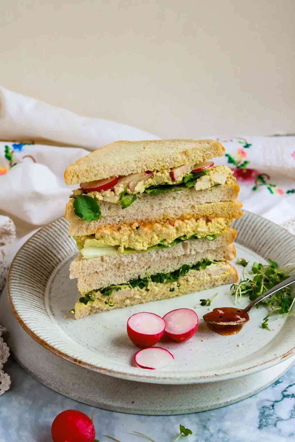 Tofu Egg Salad Sandwiches