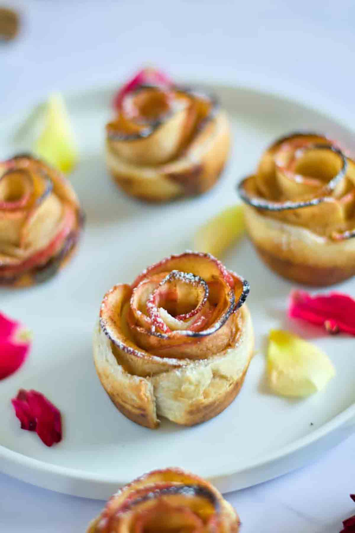 Apple Tartlets With Puff Pastry