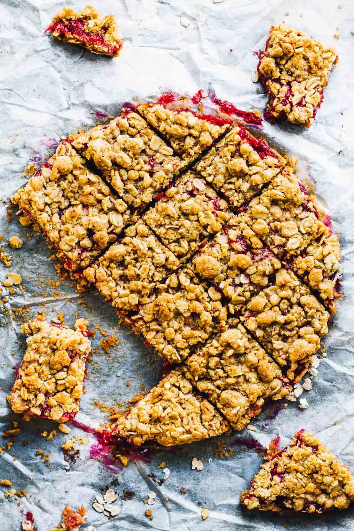 Raspberry Rhubarb Crumble Bars