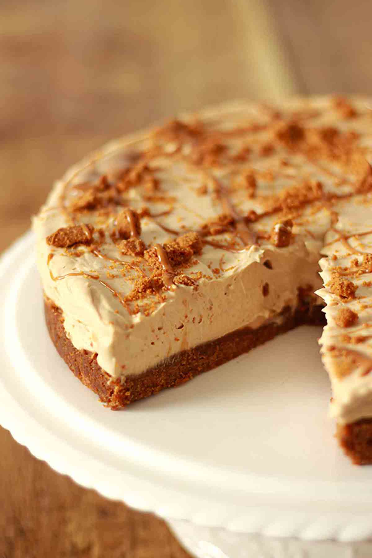 Vegan Biscoff Cheesecake With Biscoff Biscuit Base