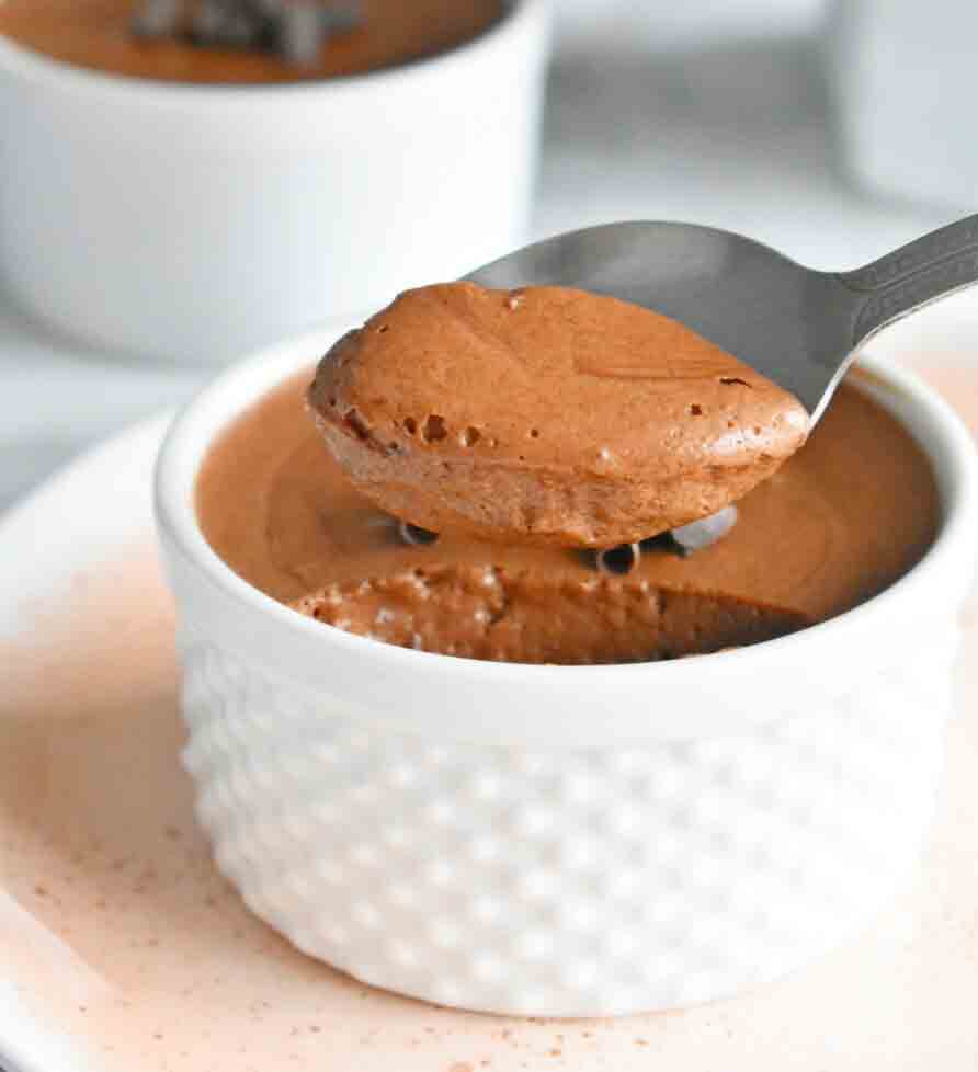 Vegan Chocolate Mousse Aquafaba Dessert