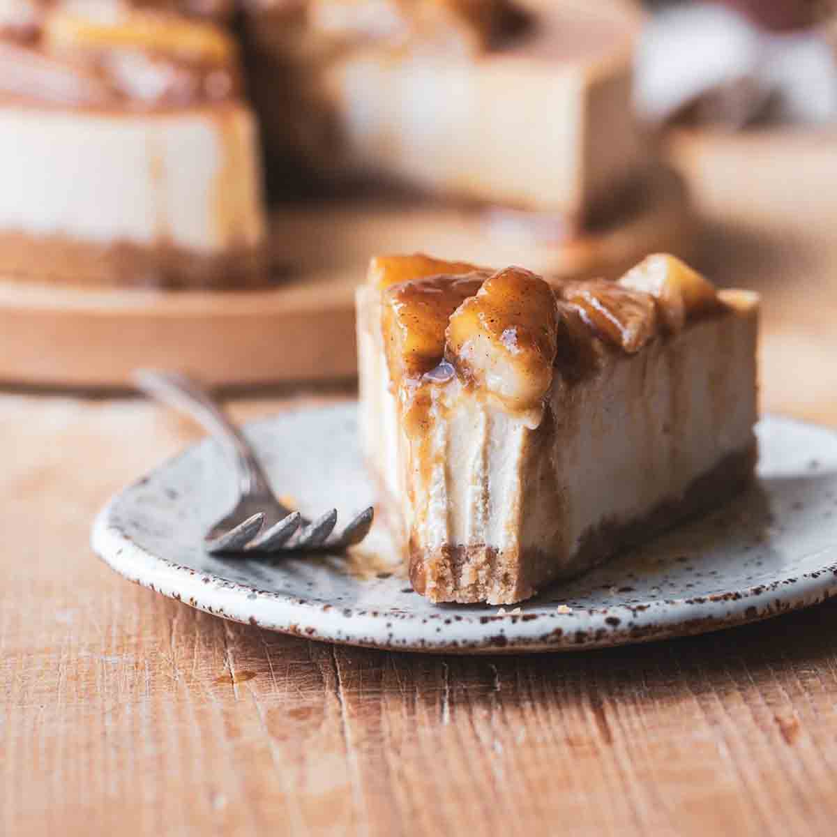 No Bake Vegan Pear Cheesecake