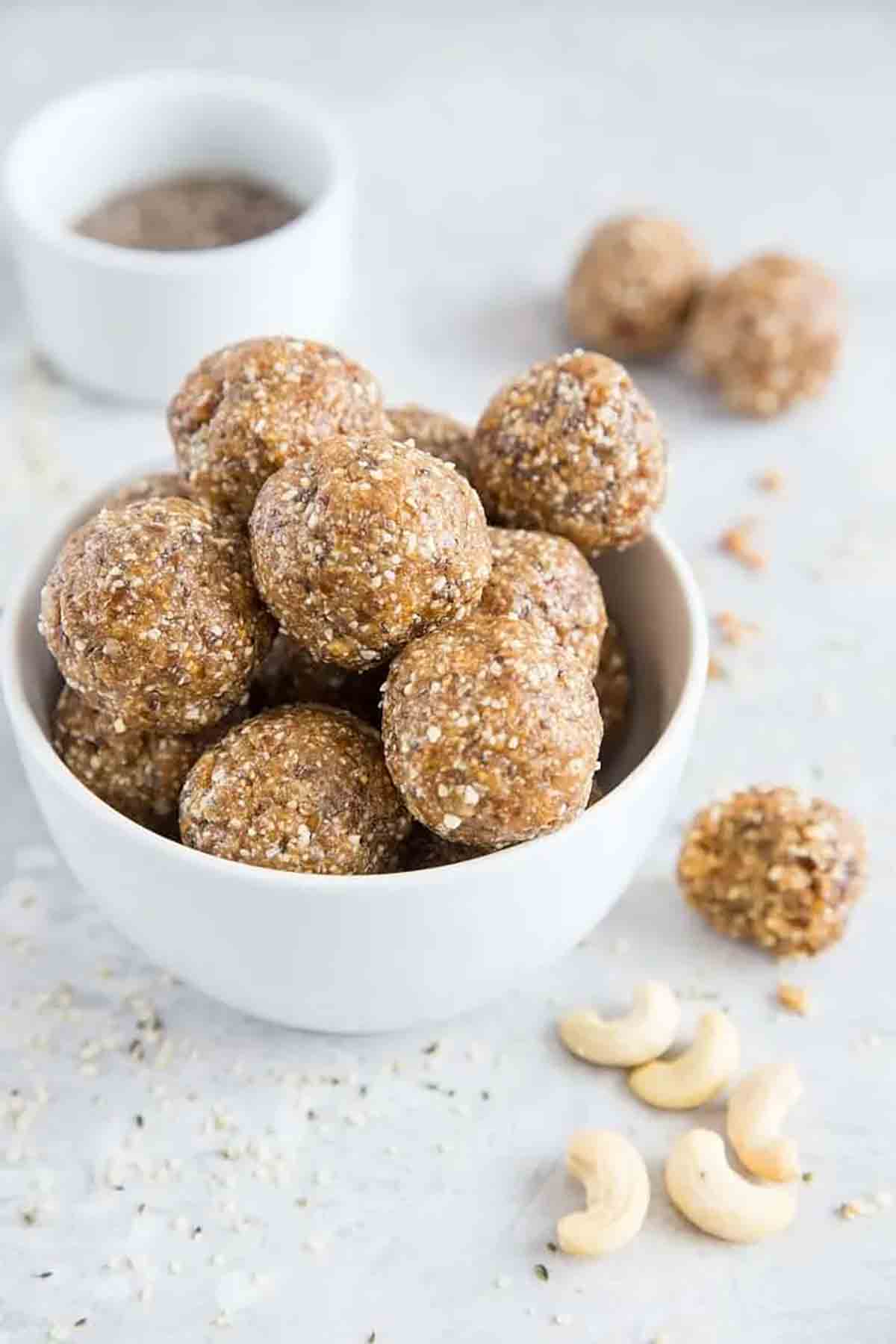 Fig And Date Balls Vegan