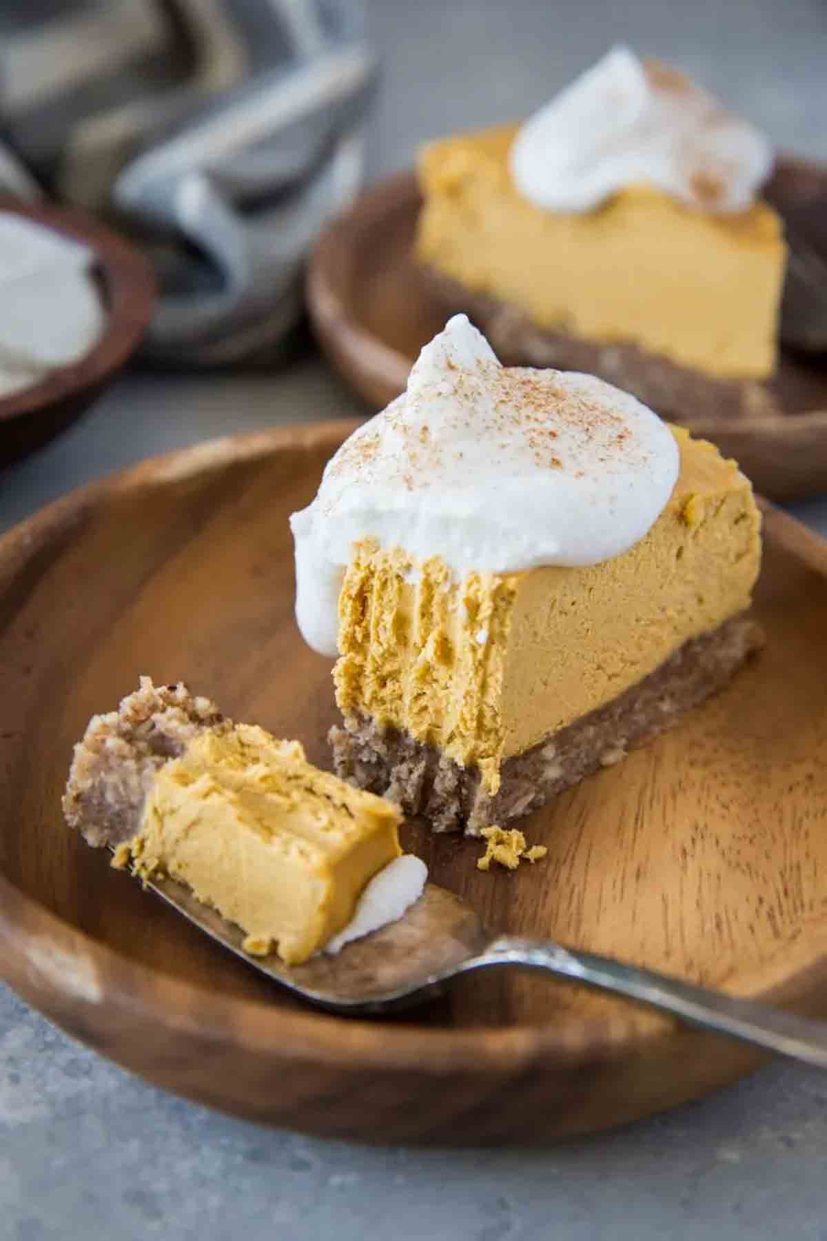 Paleo Pumpkin Cheesecake