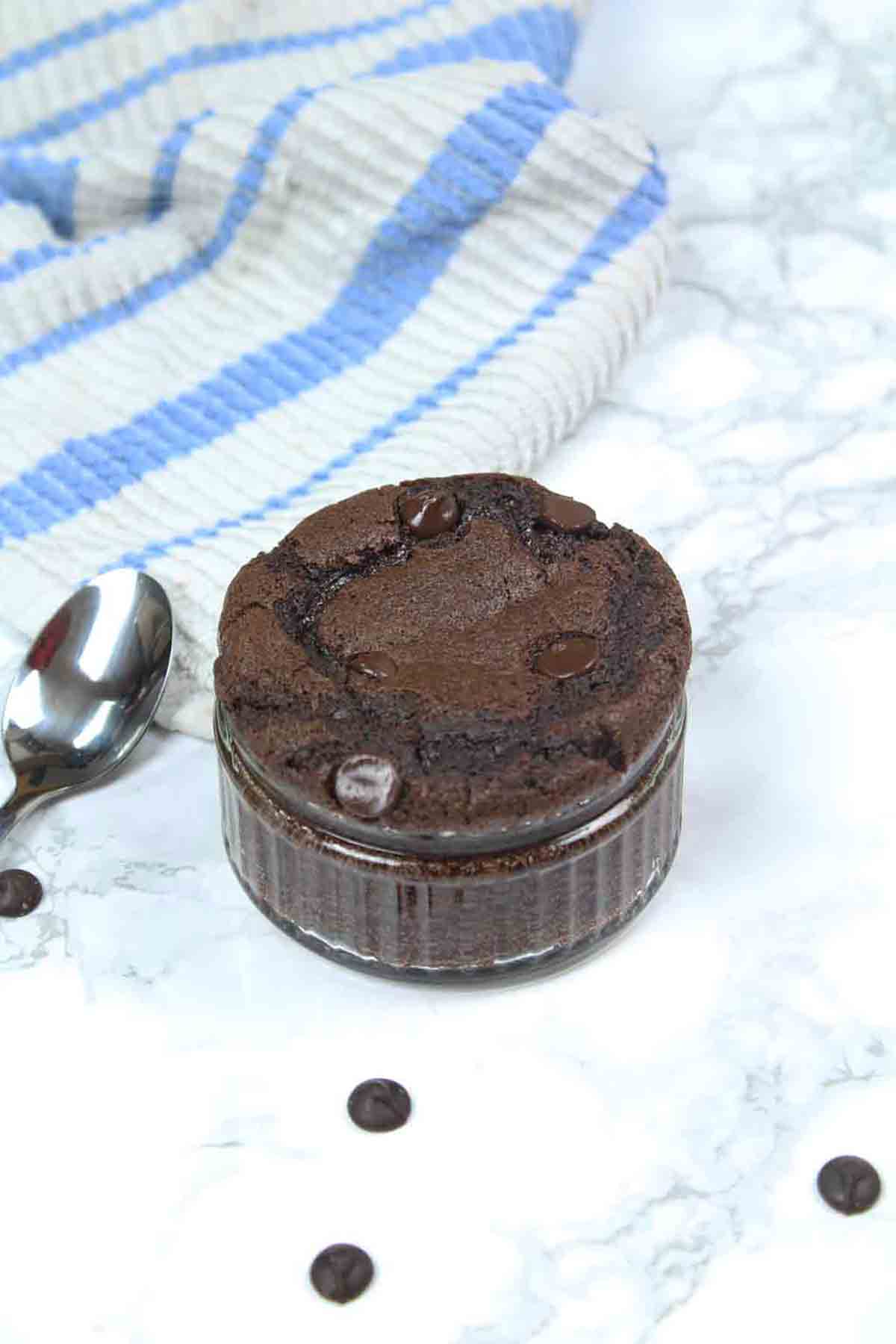 Eggless Mug Brownie with chocolate chips