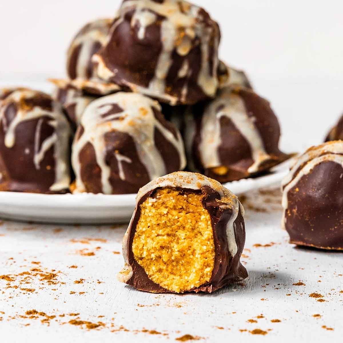 Vegan Halloween Dessert Pumpkin Pie Truffles