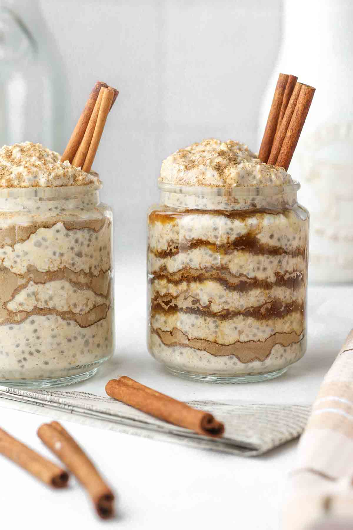 Cinnamon Roll Overnight Oats