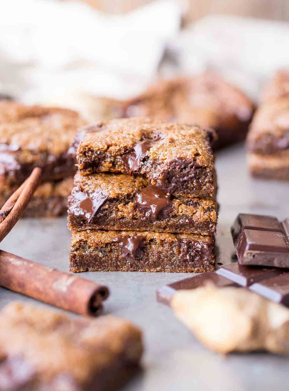 Gingerbread Blondies