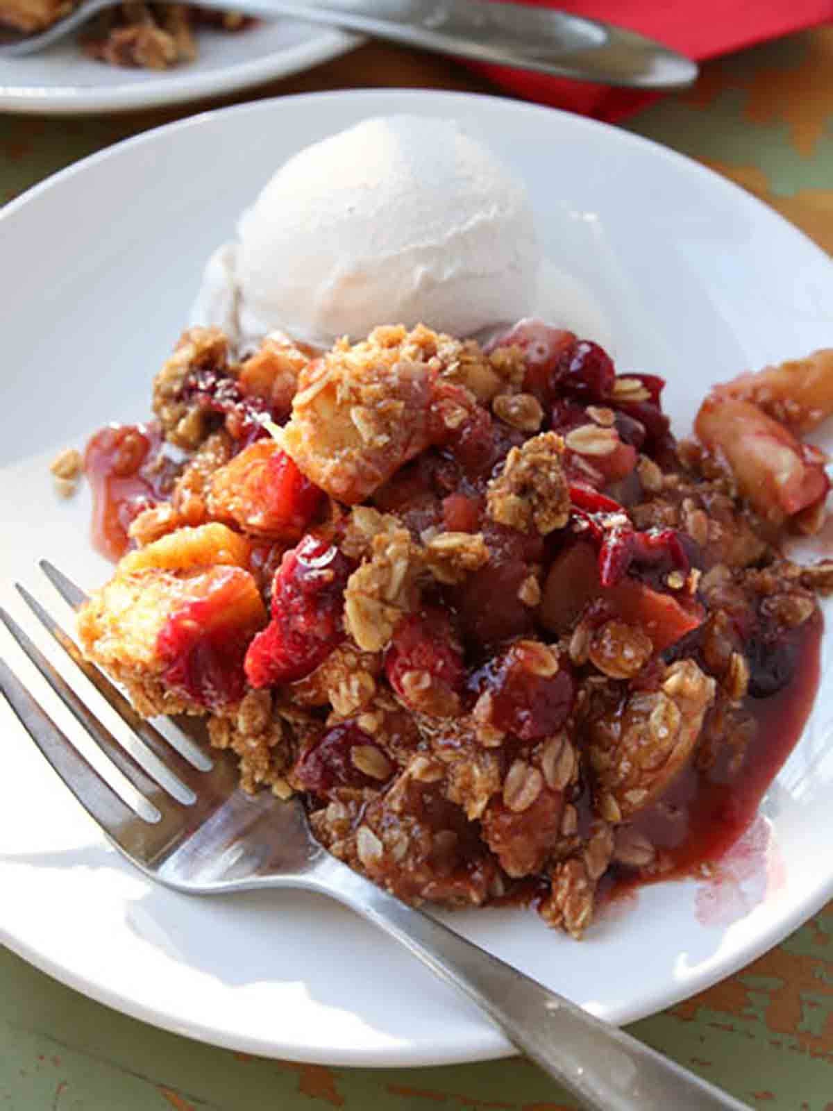 Vegan Apple Cranberry Crisp